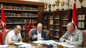 ثورة تصحيح في الأهلي.. الخطيب يقود إعادة هيكلة شاملة لقطاع الكرة وقرارات حاسمة تلوح في الأفق.. تعرف على تفاصيل الاجتماع الأخير